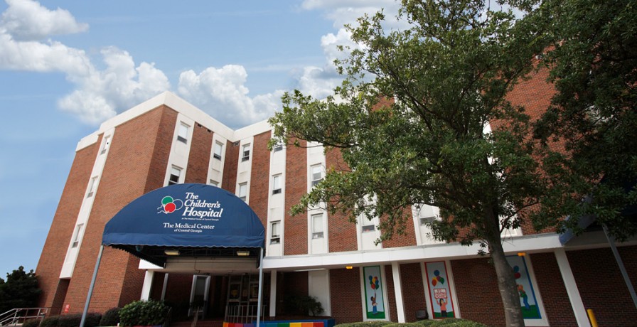 The front enterance of The Children's Hospital