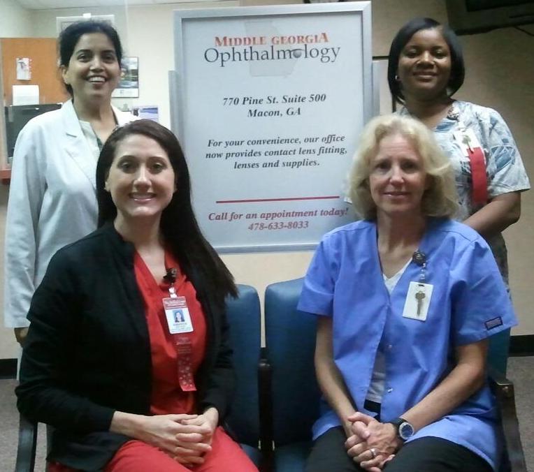 Dr and nurses at Middle Georgia Ophthalmology